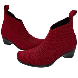 Sedona Shoe Company pull-on knit boot Red 7.5